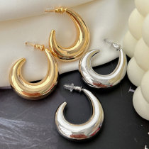 Metal moon hoop