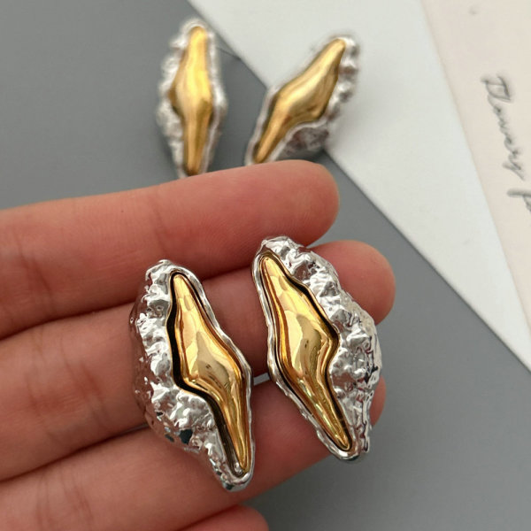 Bicolor bar long earrings