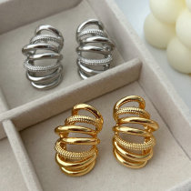 Chunky earrings