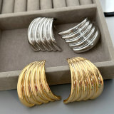 Chunky metal fan earrings