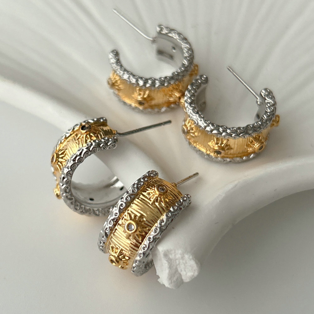 Bicolor dasiy earrings