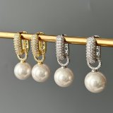Pearl drop earrings