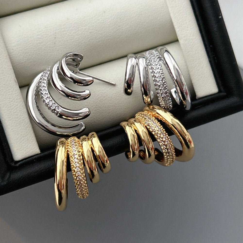 Pave chunky link chain earrings