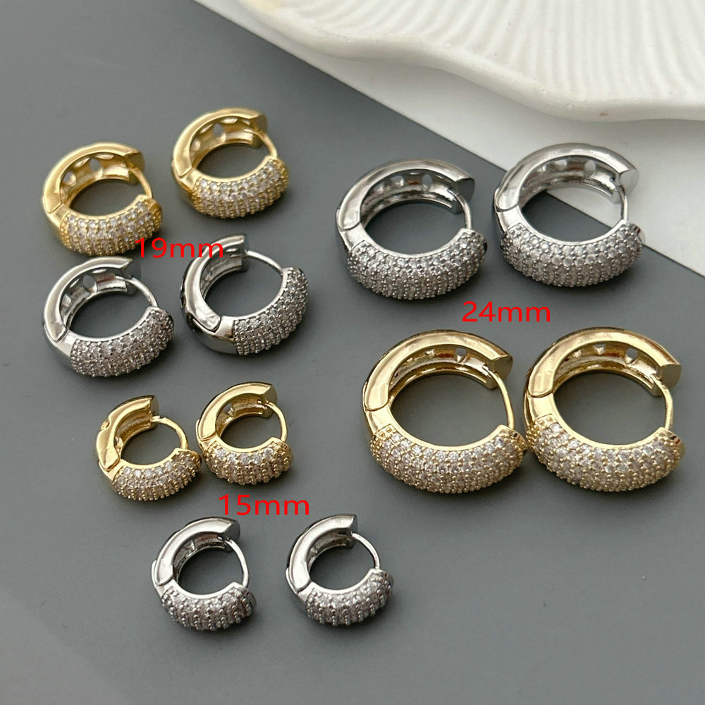 Pave basic zircon hoop