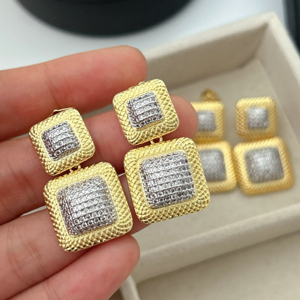 Pave zircon biocolor square earrings