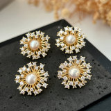 Basic pearl flower earrings