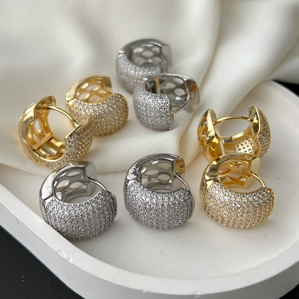 Pave chunky zircon hoop 22mm