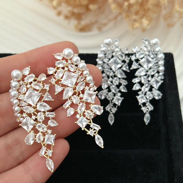 Fashion pave flower earrings