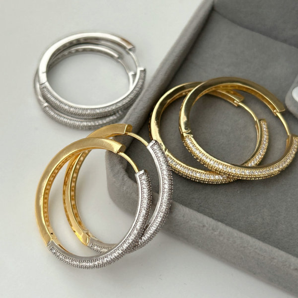 Pave basic zircon hoop