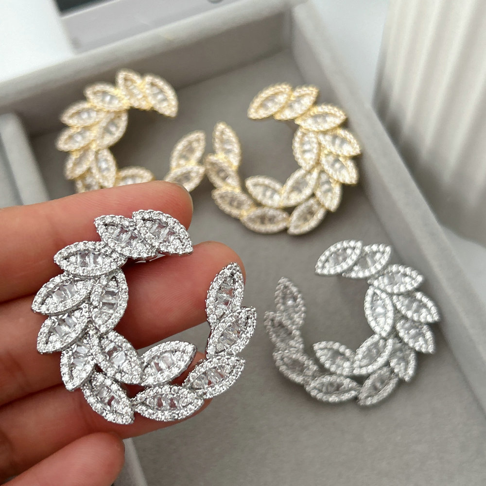 Pave flower zircon earrings