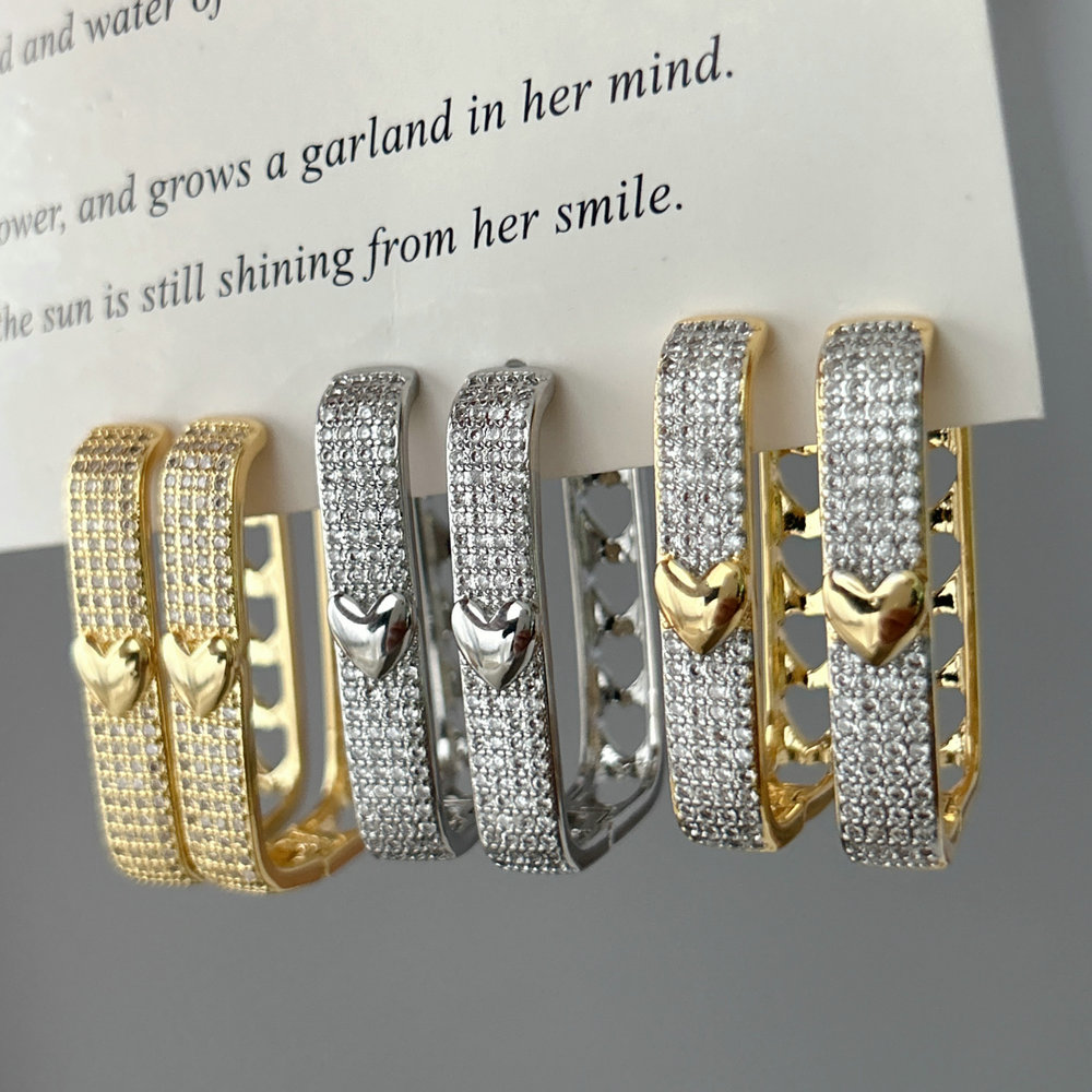 Pave zircon heart hoop