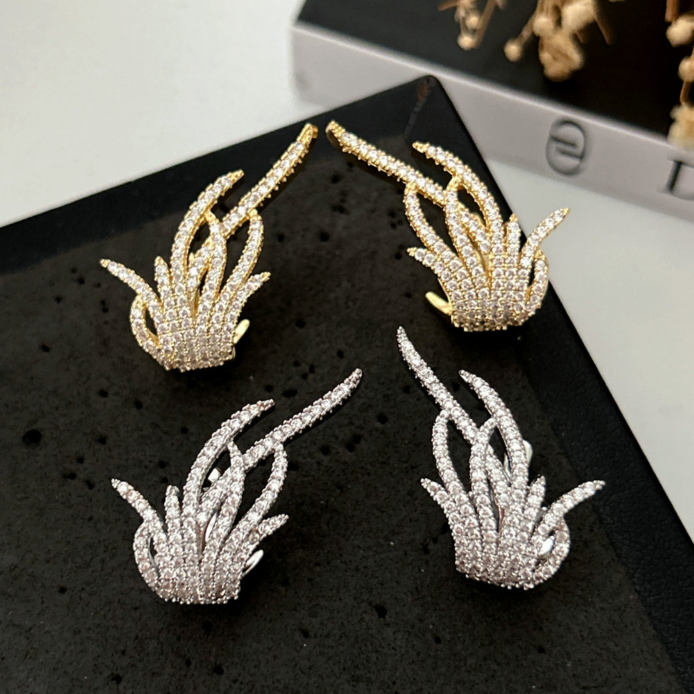 Pave zircon leaf earrings