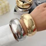 Metal chunky bangle