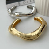 Chunky wave cuff