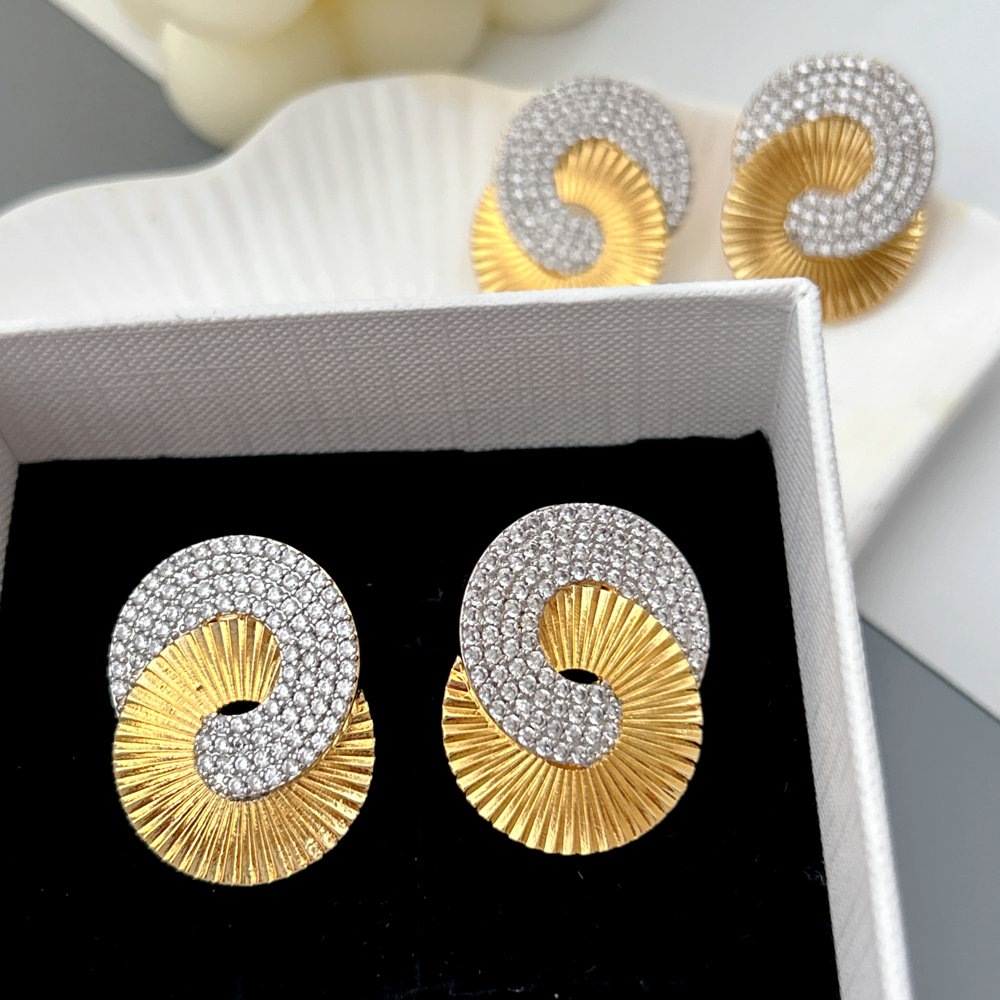 Biocolor circle earrings