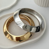 Metal chunky fashion bangle