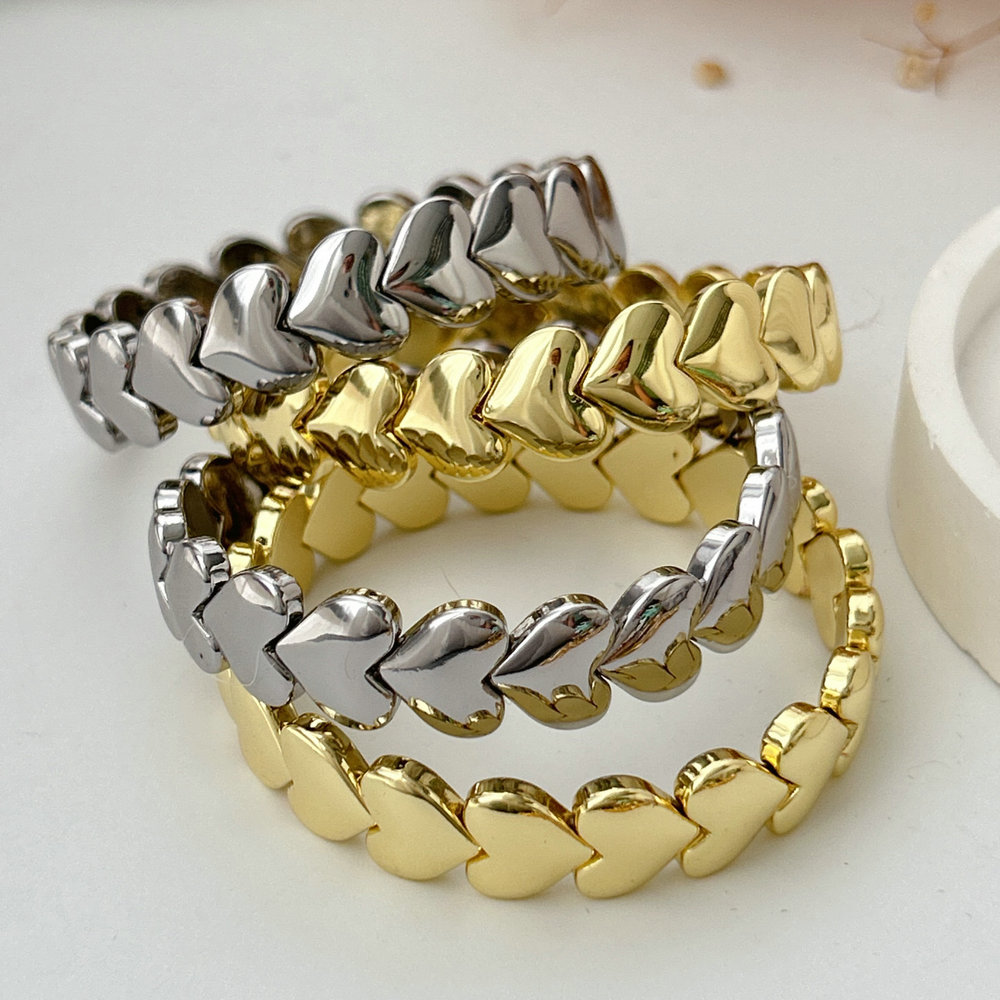 Metal heart elastic bracelet
