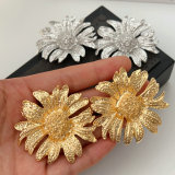 Metal chunky flower earrings