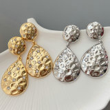Metal chunky heart earrings