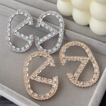 Shinning crystal earrings