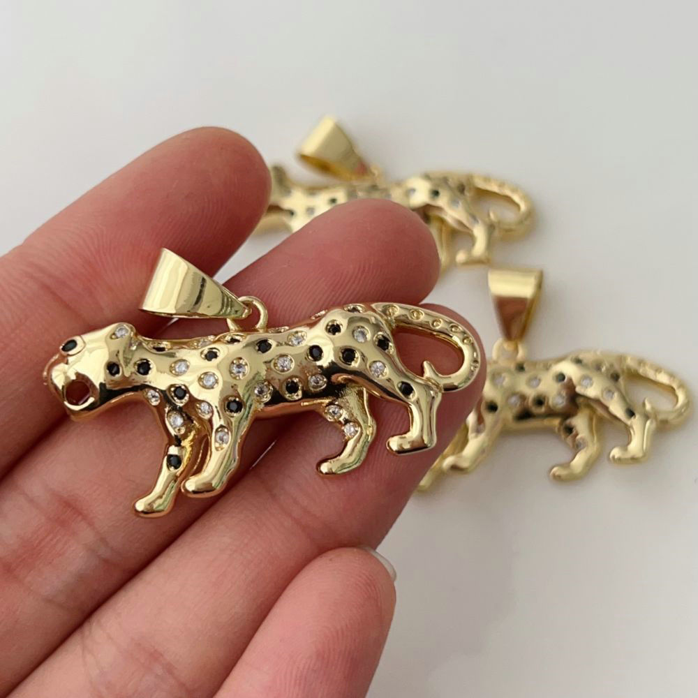 lion pendant