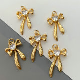 Bow charm