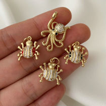 Spide charm