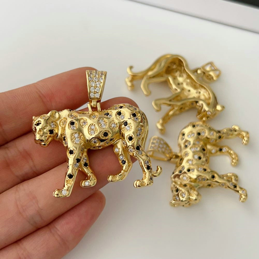 lion pendant