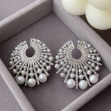 Pearl fan earrings