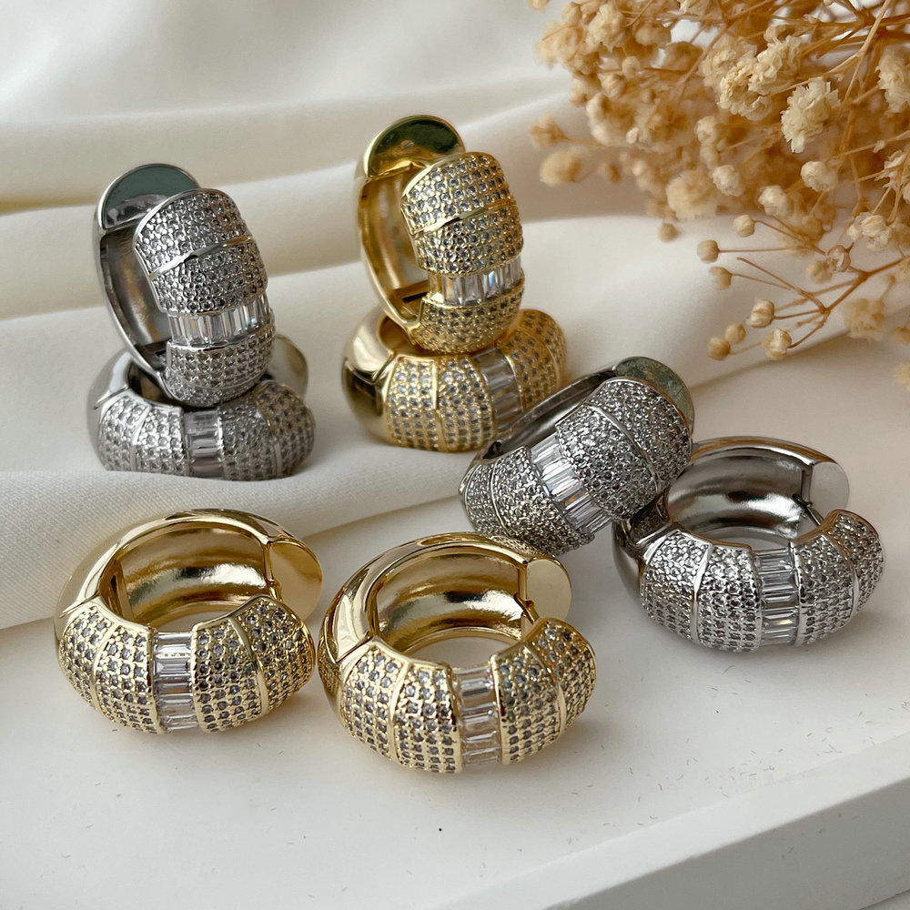 Chunky pave zircon hoop