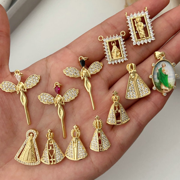 religious pendant