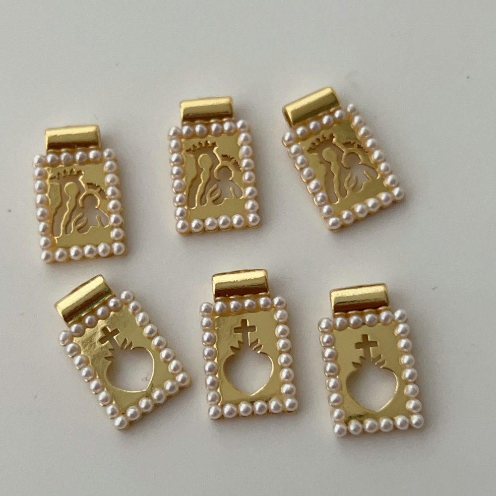 Square pearl charm