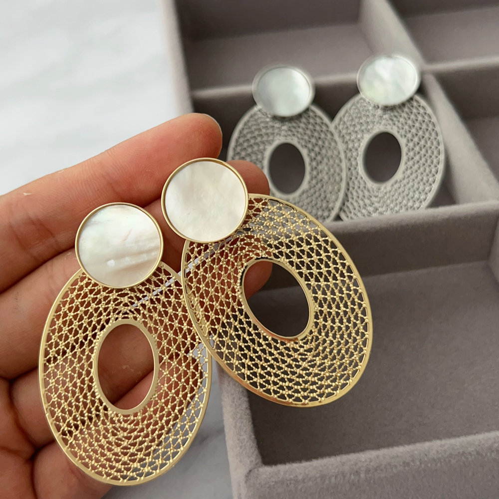 Chunky oval shape earrings