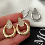 Teardrop earrings