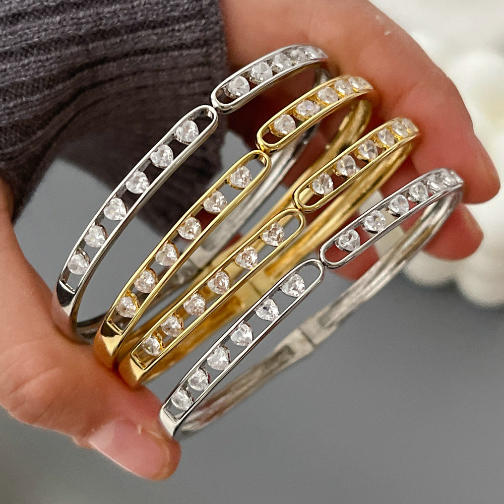 Pave heart bangle