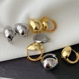 Metal teardrop earrings