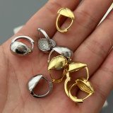Metal teardrop earrings