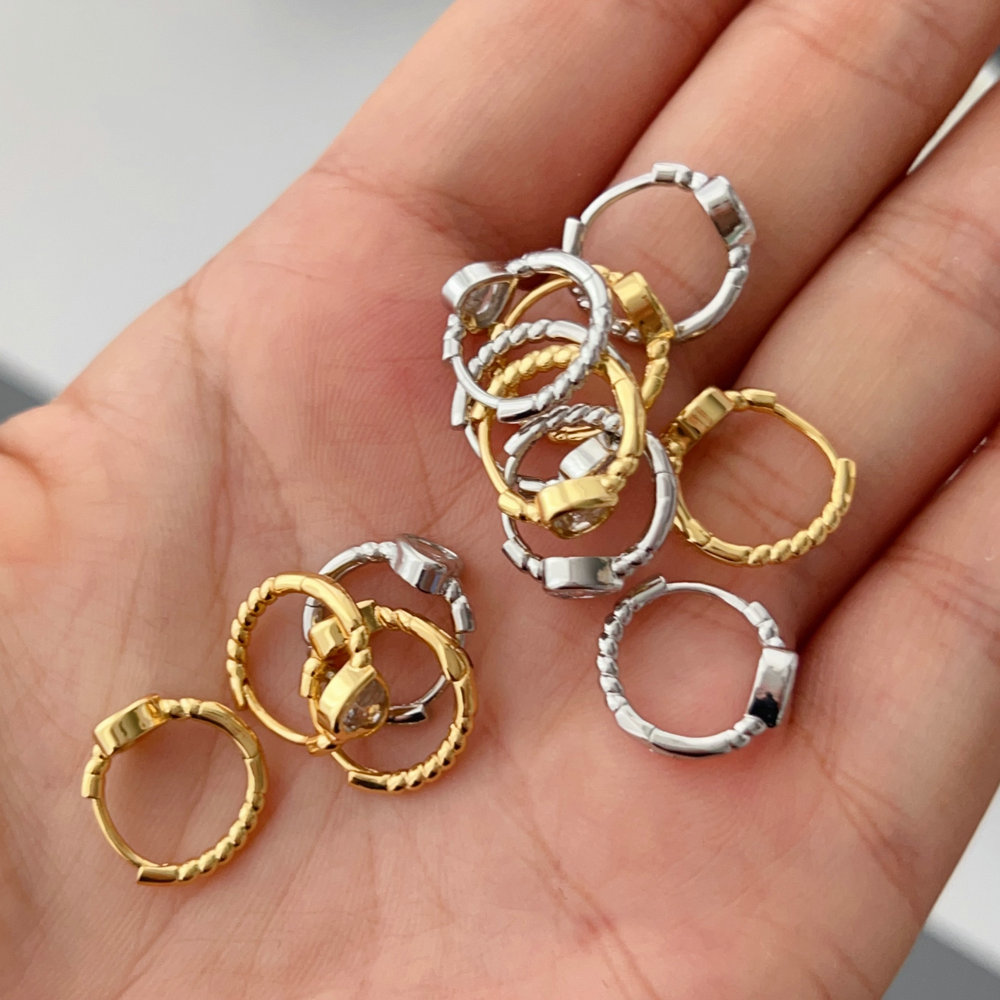 pave heart hoop