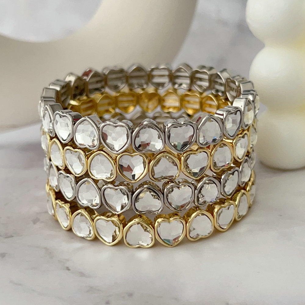 Elastic pave heart bracelet