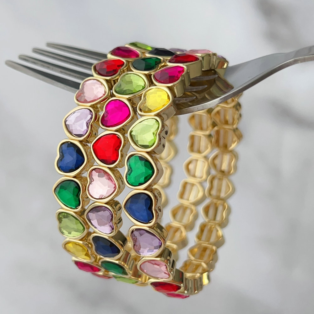 Elastic colorful heart bracelet