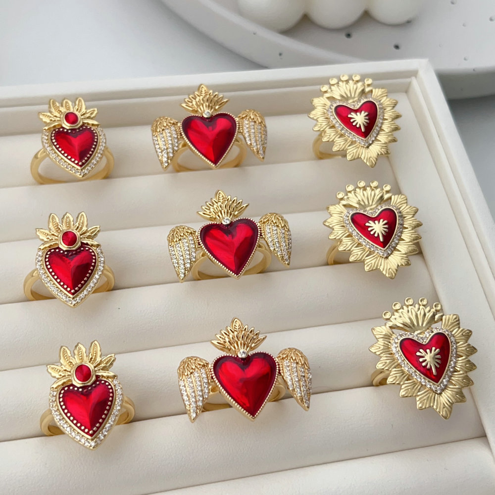 Enamel heart ring