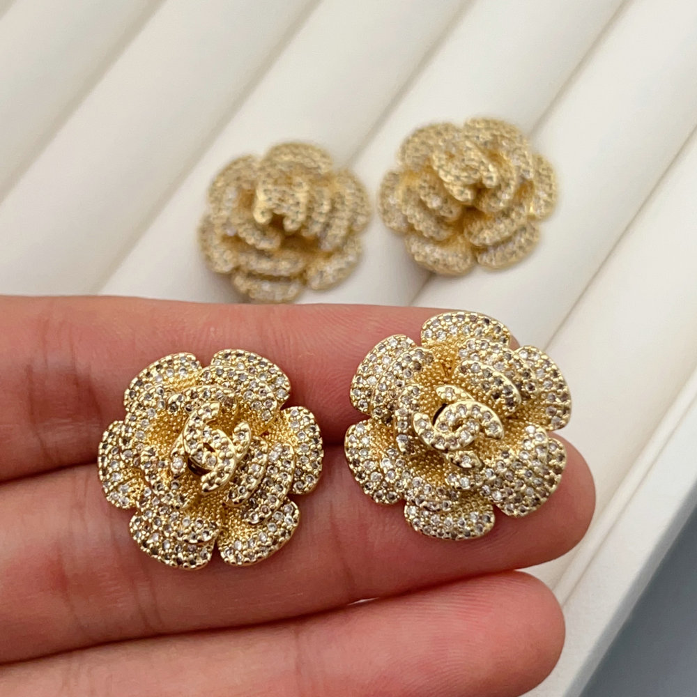 Pave zircon flower earrings