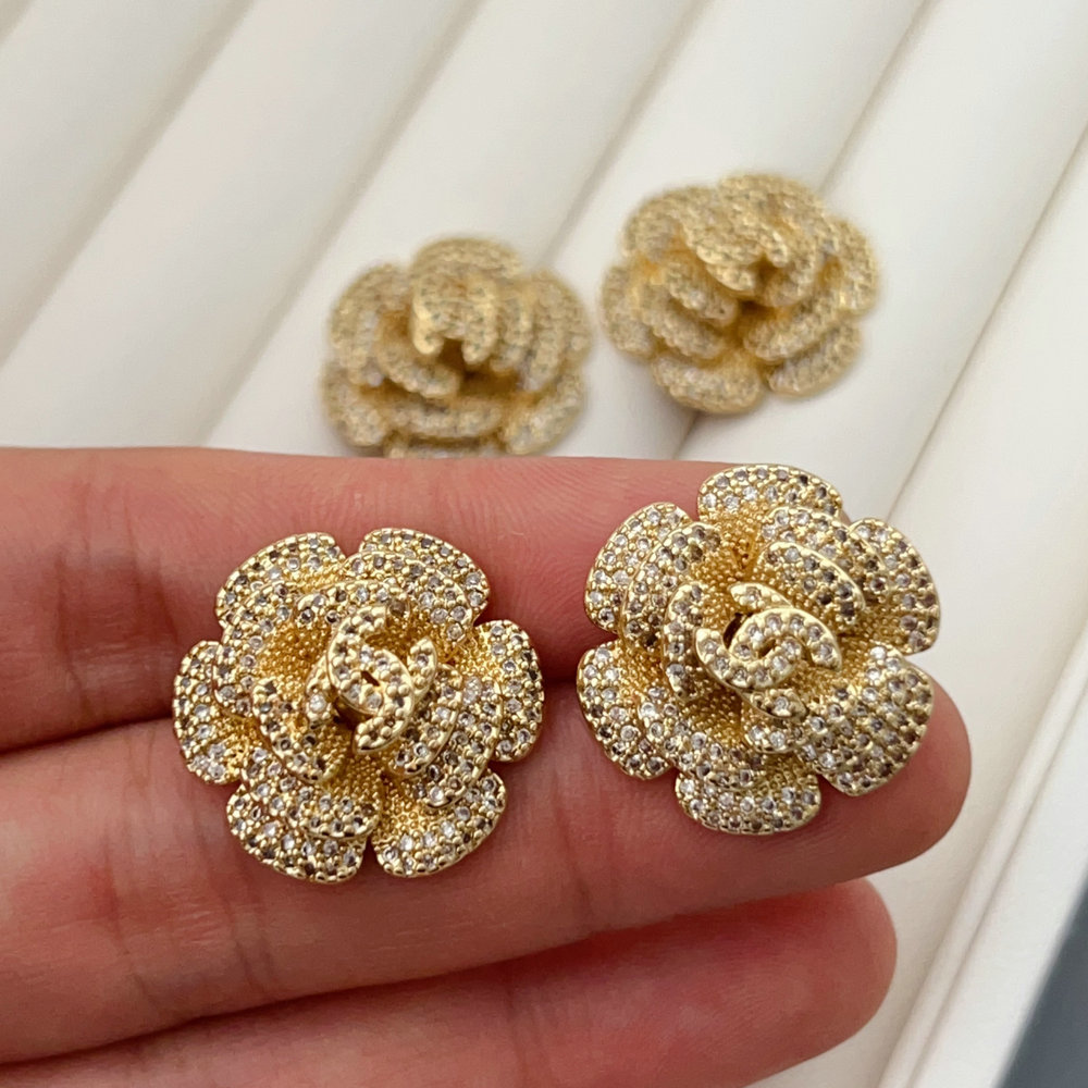 Pave zircon flower earrings
