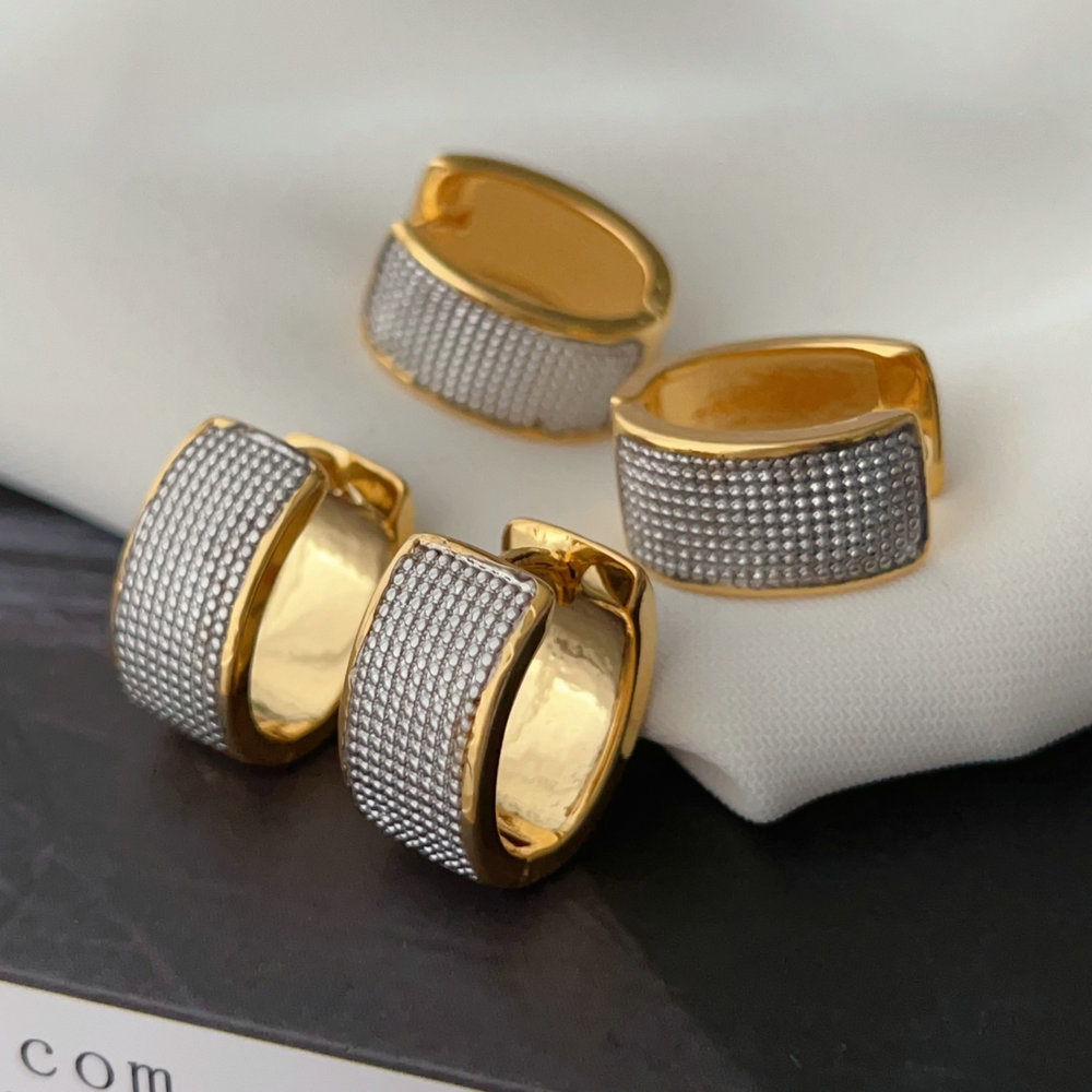 U hoop biocolor earrings