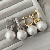 Pearl drop earrings