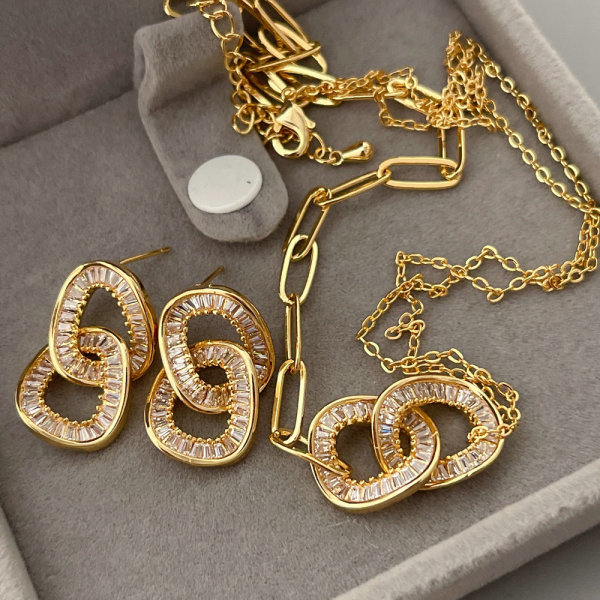 Pave zircon chain set jewelry