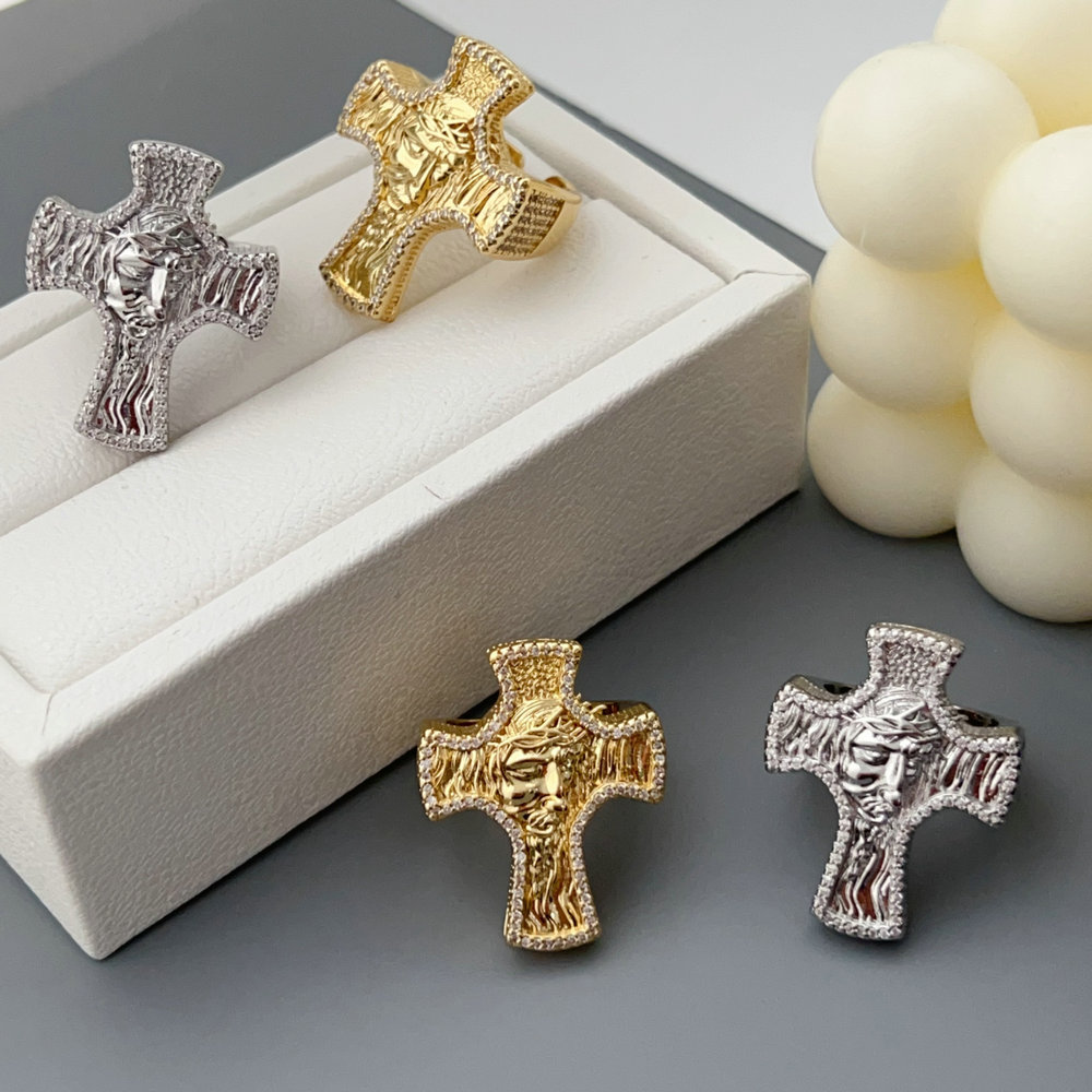 Pave cross ring