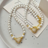 Shell pearl heart necklace