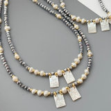 Square shell pendant crystal bead necklace