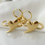Metal heart chunky ring